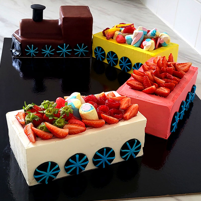 gateau-theme-train-enfance